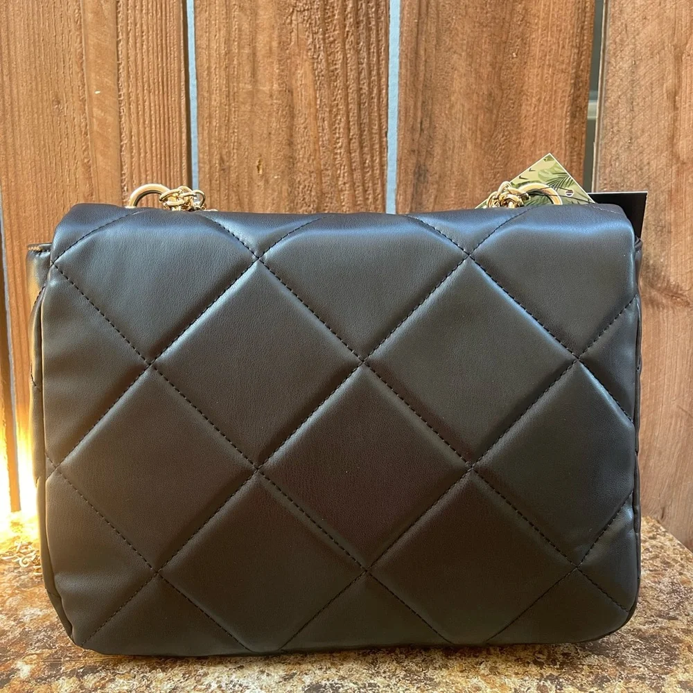 Badgley Mischka Quilted Big Chain Crossbody Bag - Picture 7 of 14